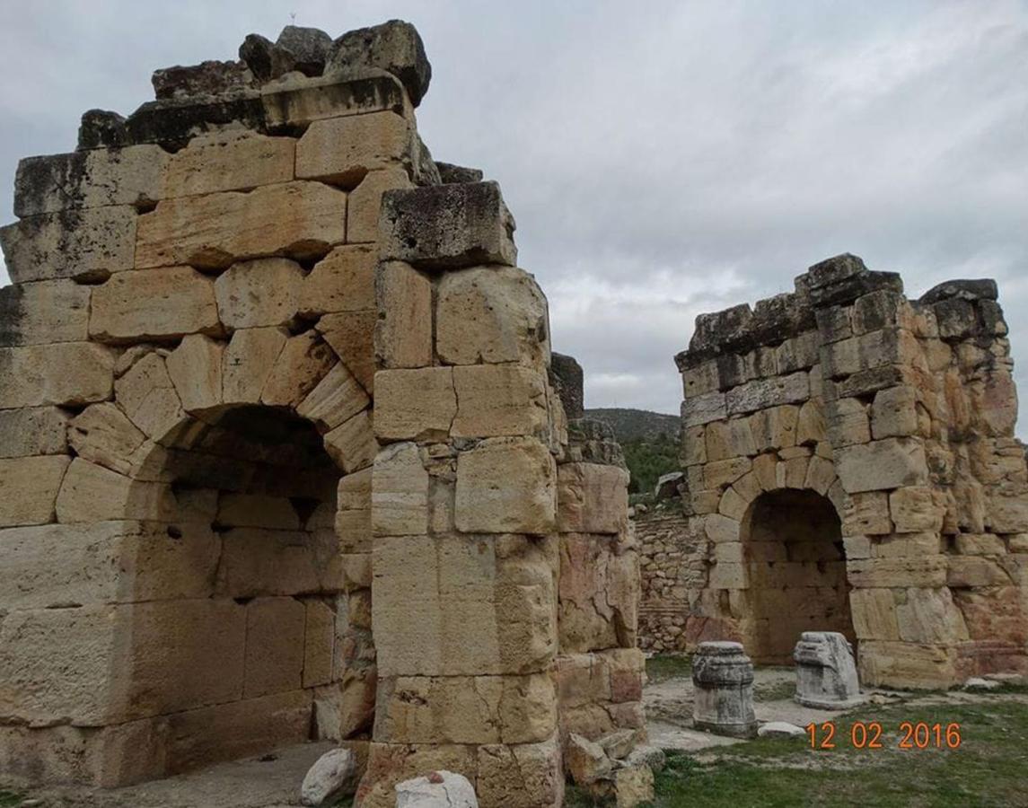 Vural Termal Apart Otel Denizli  Bagian luar foto